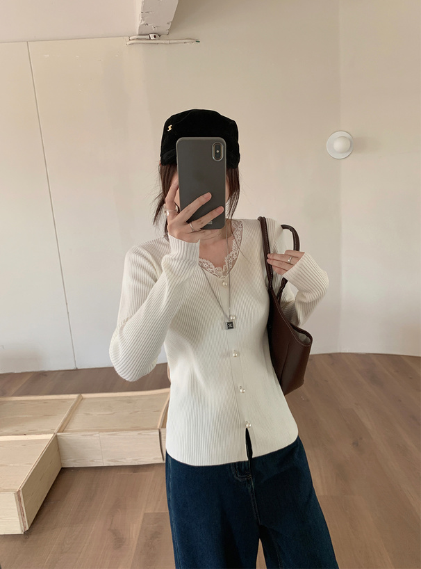 パールボタンレースリブニットトップス