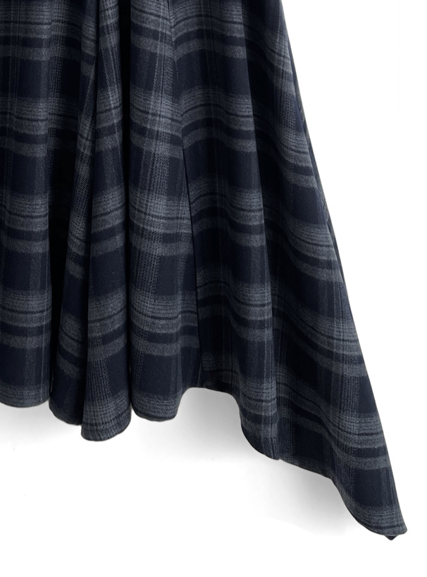 ILLIT アイリット BEB チェック柄ヘムフレアスカート