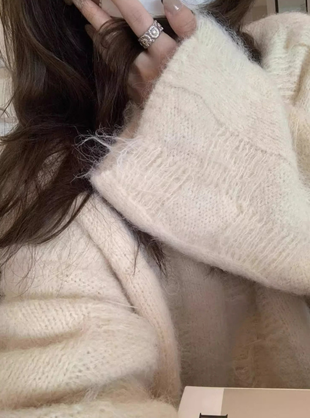 ベルト付きワンショルダーニットワンピース