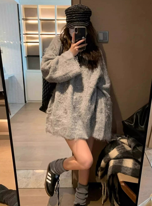 ベルト付きワンショルダーニットワンピース