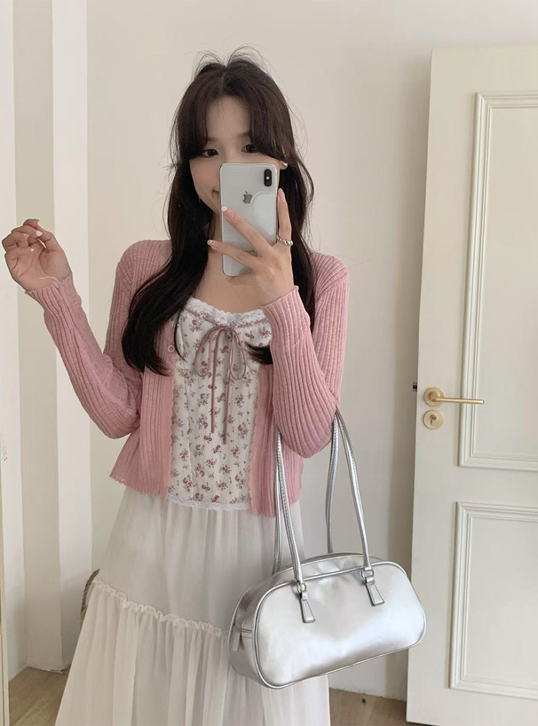 花柄キャミソール×シアーニットカーディガンアンサンブル