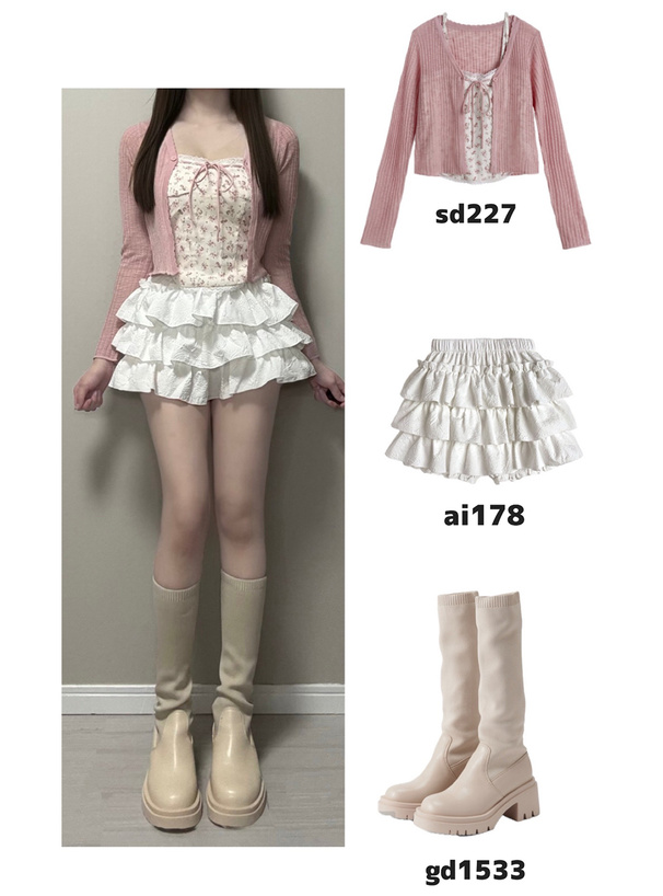 花柄キャミソール×シアーニットカーディガンアンサンブル