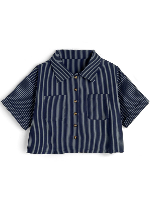 ストライプ柄シャツ×シャーリングキャミソールアンサンブル