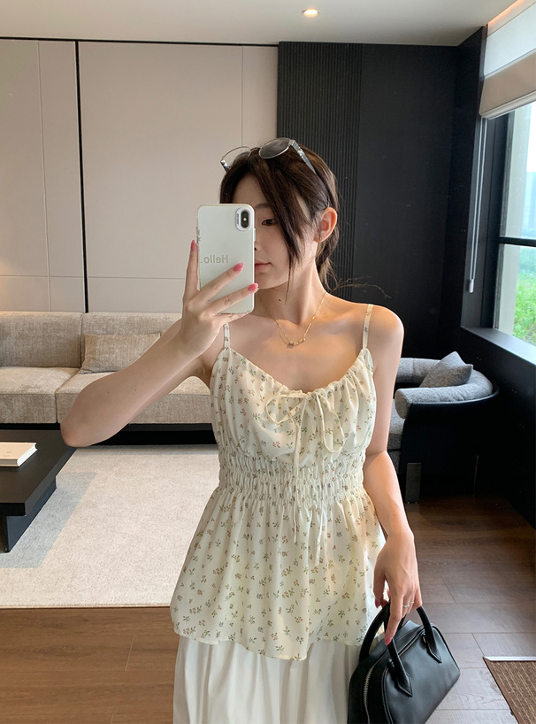 小花柄シャーリングリボンキャミソールトップス