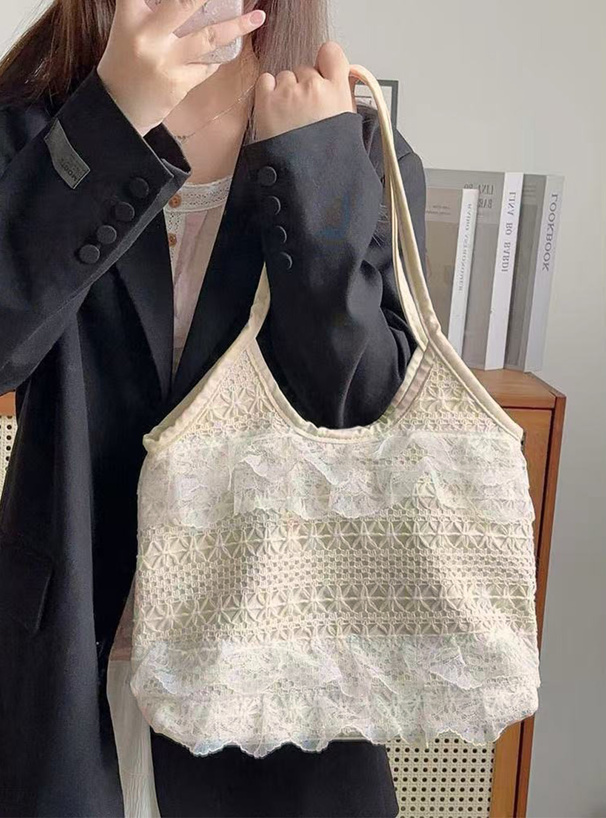 レースフリルトートバッグ