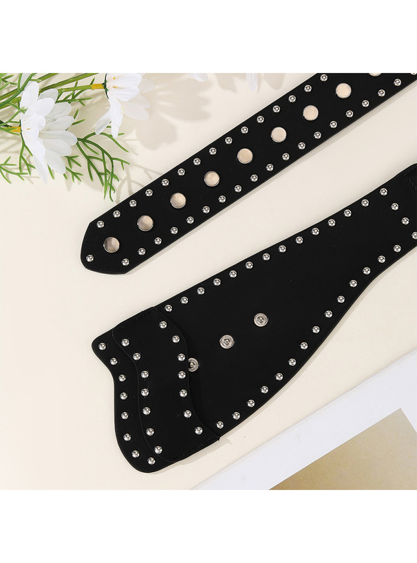 スタッズウエストマークベルト