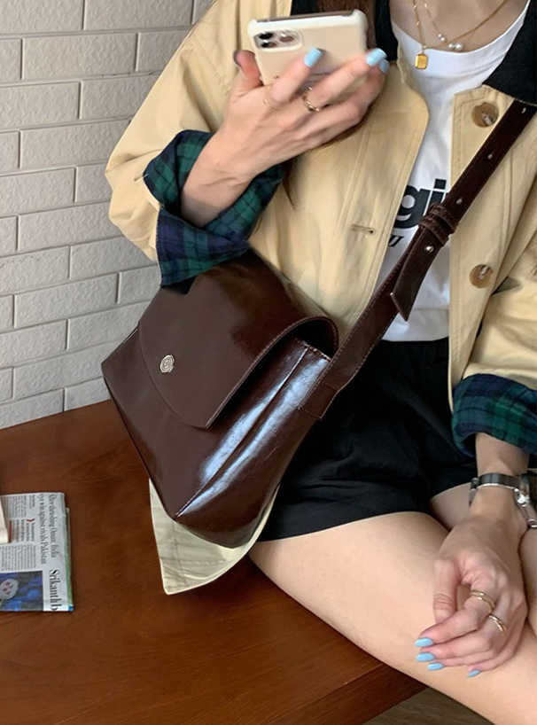 スクエアビッグショルダーバッグ