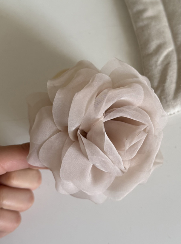 ローズモチーフシフォンヘアクリップ
