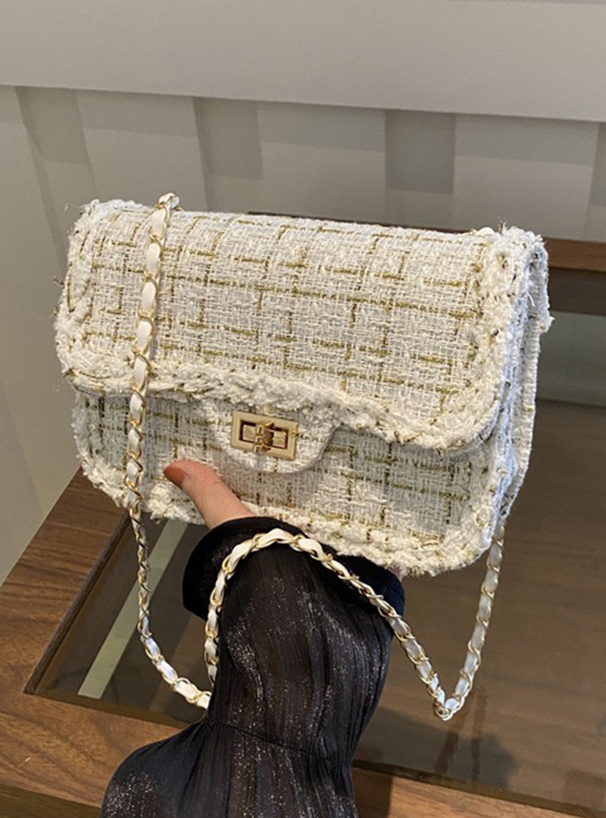 ツイードチェーンショルダーバッグ