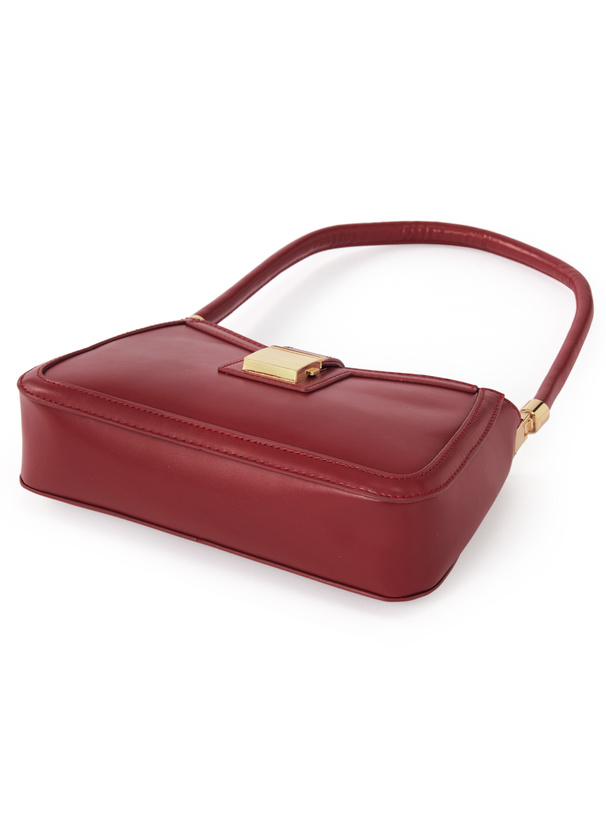 フラップレザーショルダーバッグ