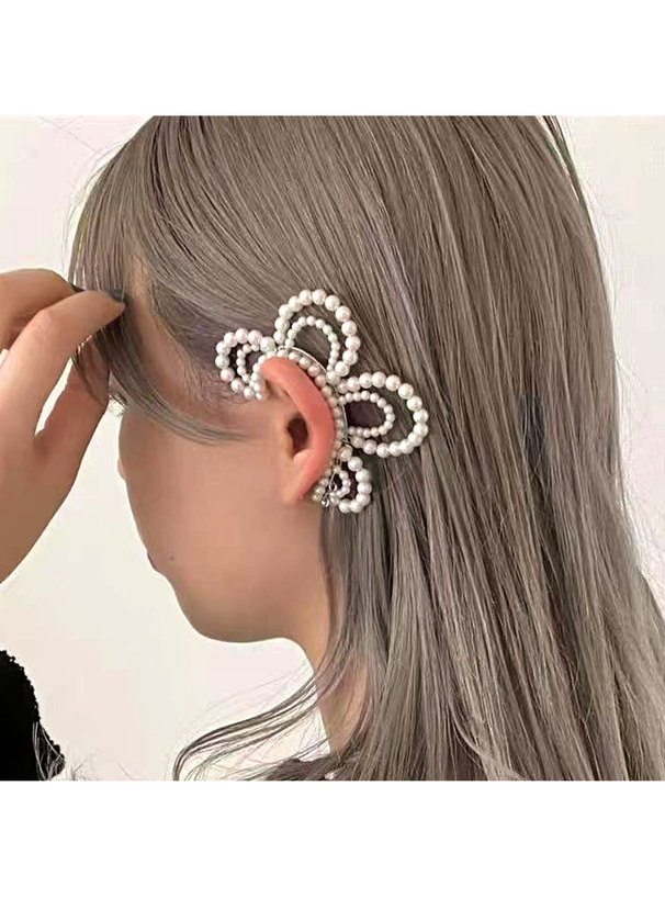 フラワーモチーフパールイヤーカフ