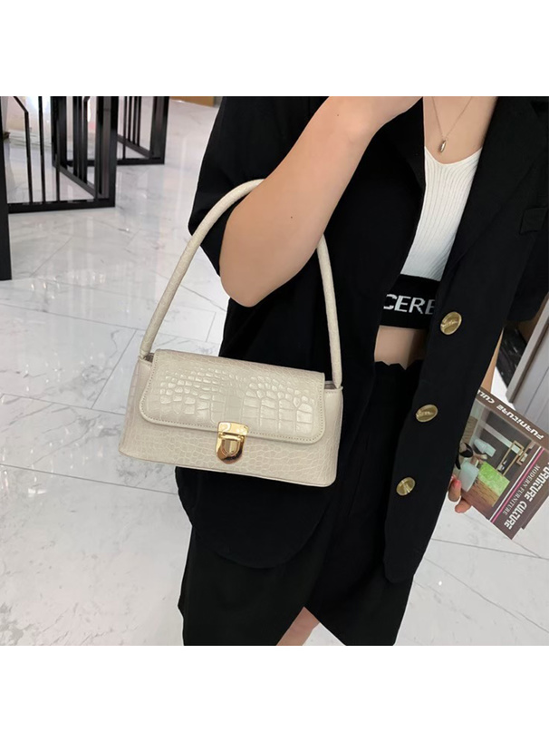 クロコダイル柄スクエアフラップワンハンドルバッグ