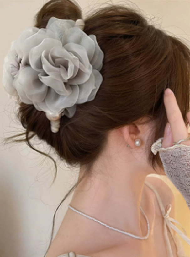 シフォンフラワーモチーフパールヘアクリップ