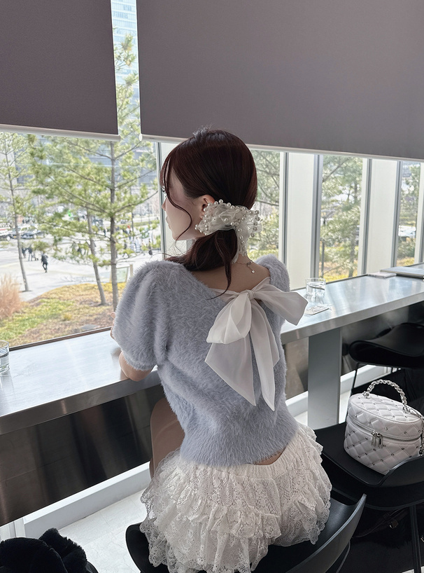 バックリボンシャギーニットトップス