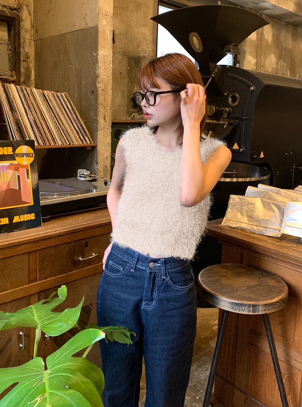 ラメシャギーニットベスト