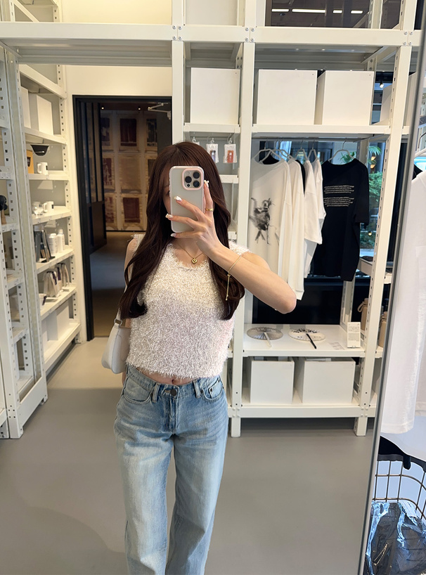 ラメシャギーニットベスト