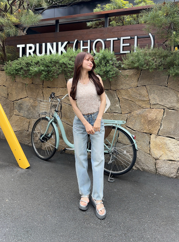 ラメシャギーニットベスト