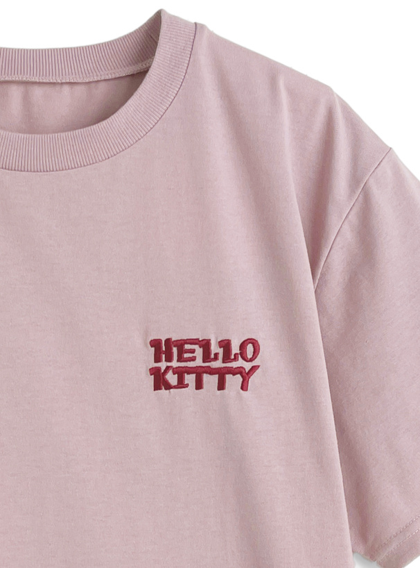 サンリオキャラクターズ　ハローキティロゴ刺繍バックプリントTシャツ