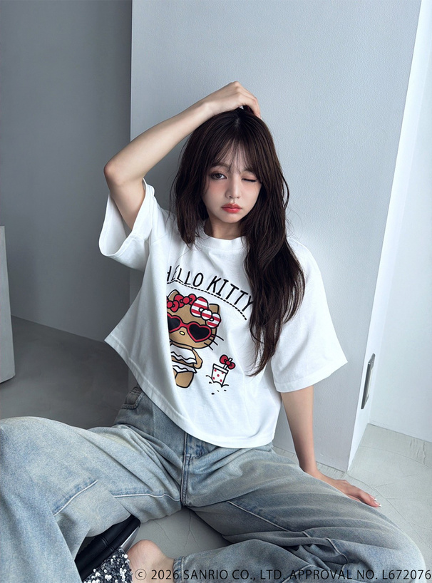 サンリオキャラクターズ ハローキティサマープリントTシャツ