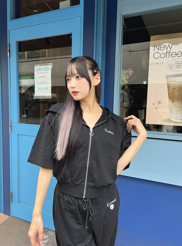 24 karats ジップパーカーパンツセットアップ XL 黒 赤 白 サンリオキャラクターズ クロミ ジップパーカーxパンツ
