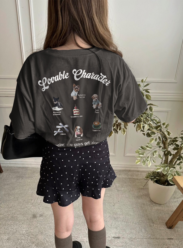 ロゴ刺繍バックドッグプリントTシャツ