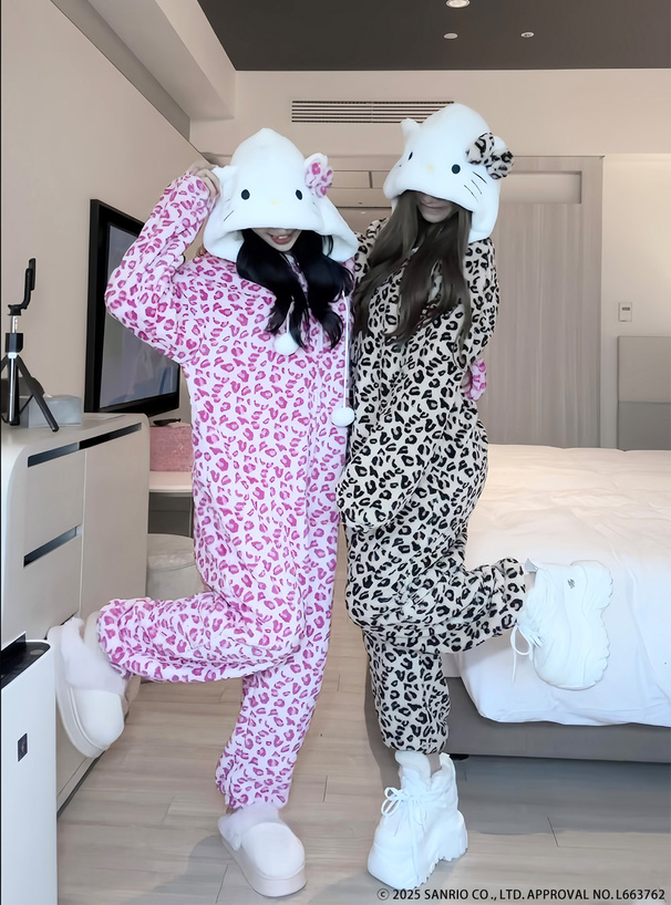 サンリオキャラクターズコラボ レオパードキティオールインワン[sf1169