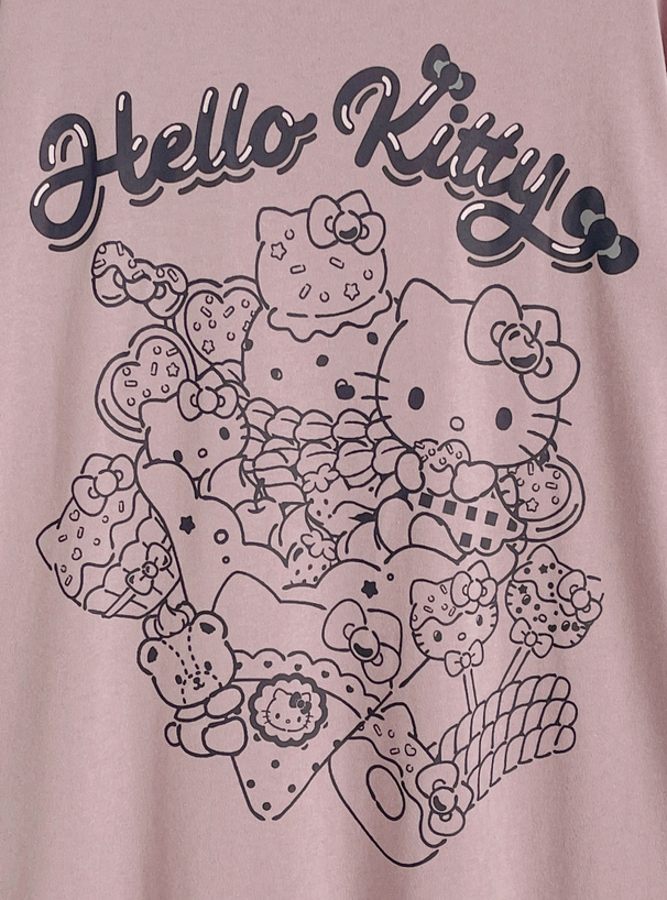 サンリオキャラクターズ　ハローキティロゴプリントTシャツ