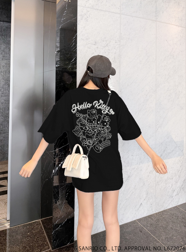 サンリオキャラクターズ　ハローキティロゴプリントTシャツ