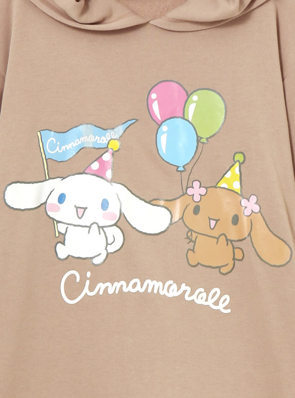 サンリオコラボ シナモン&もかしっぽ付きプリントパーカー