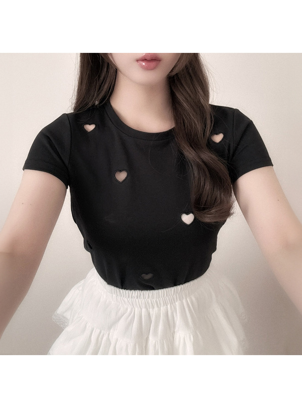 ハートカットアウトショート丈Tシャツ