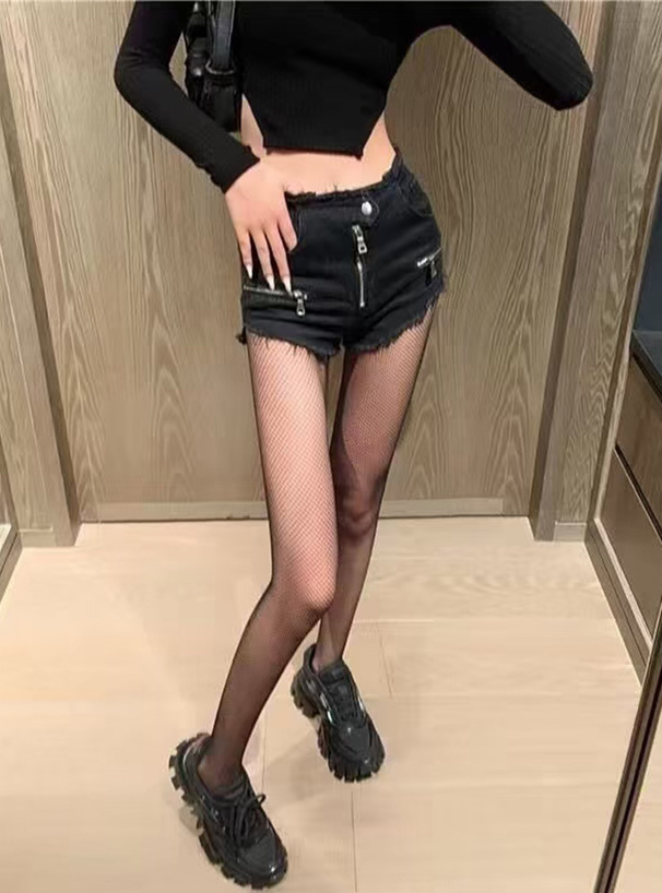 網タイツ