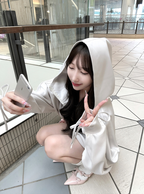 サイド配色ラインリボンパーカー