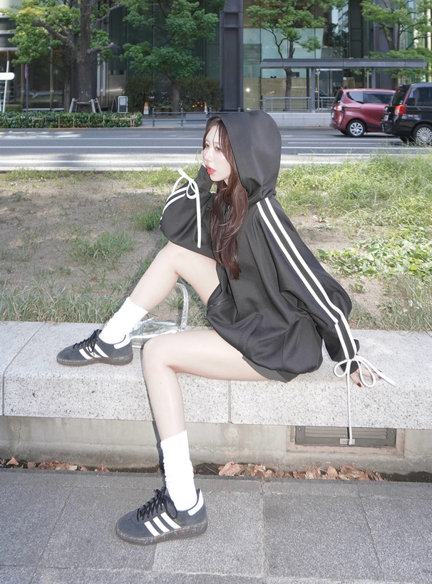 サイド配色ラインリボンパーカー