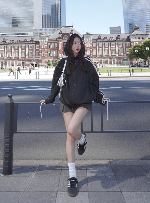 サイド配色ラインリボンパーカー