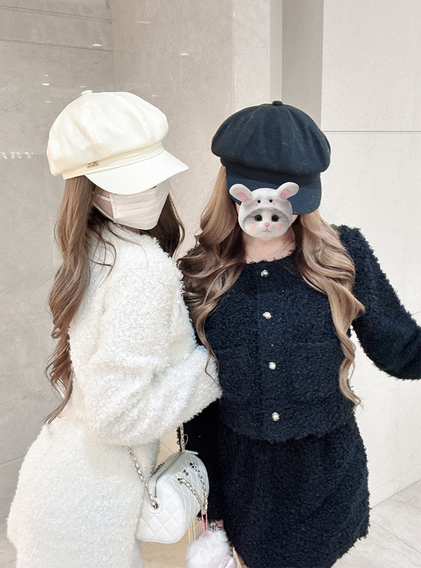 モコモコパールカーディガン×ミニスカートセットアップ