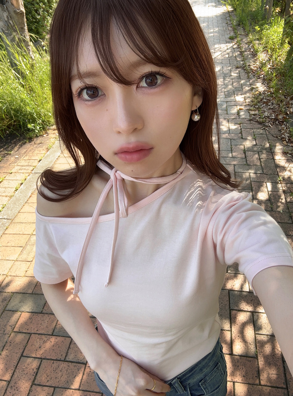 3wayストラップ付きワンショルダーTシャツ