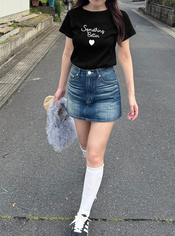 ハートロゴ刺繍Tシャツ