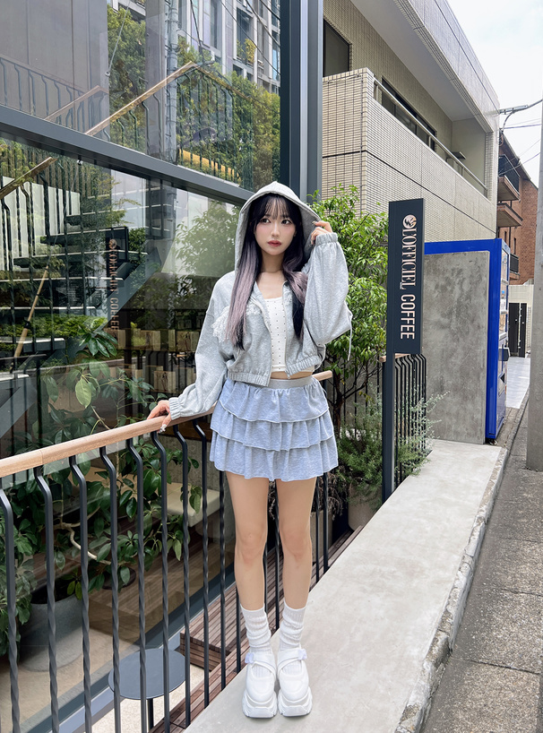 レースフリルドロストパーカー