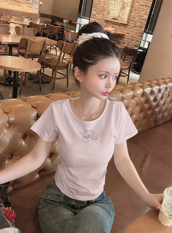 ラインストーンロゴTシャツ