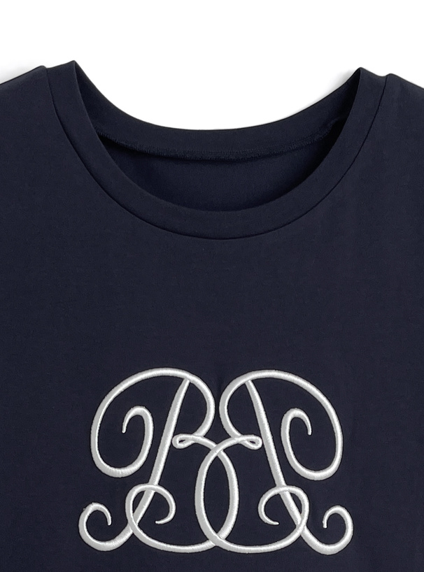 モノグラム刺繍半袖Tシャツ