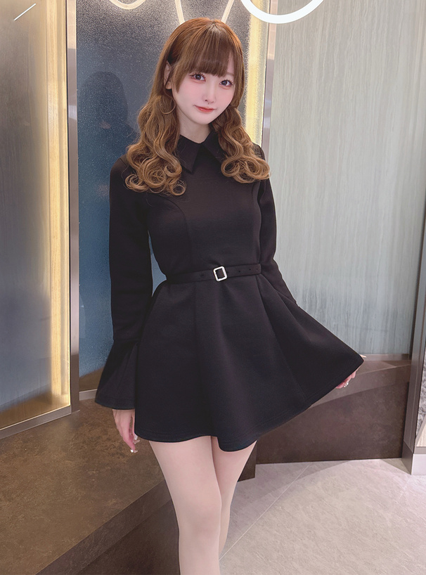 ベルト付きバックリボンフレアミニワンピース