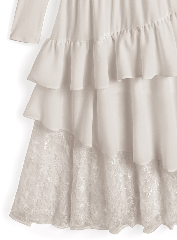 オフショルダーレースティアードワンピース