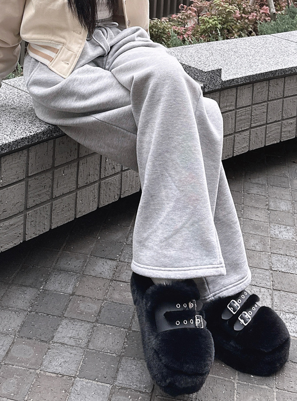 バックロゴプリントスウェットパンツ