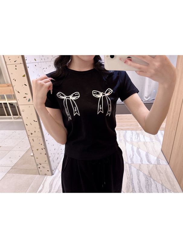 メタリックリボンロゴプリントTシャツ