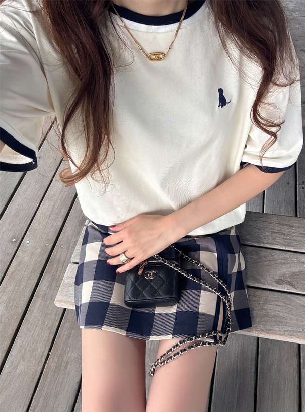 配色ラインロゴ刺繍Tシャツ