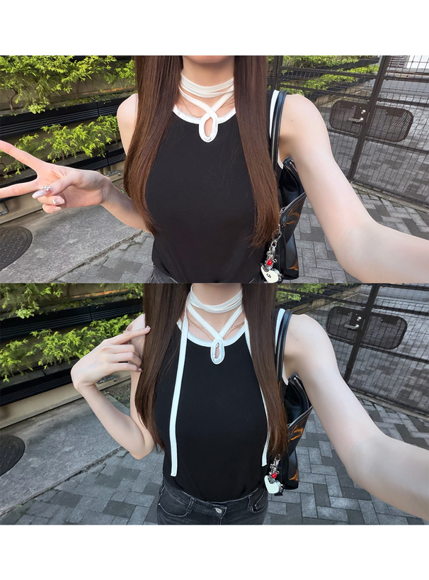 配色クロスネックタンクトップ