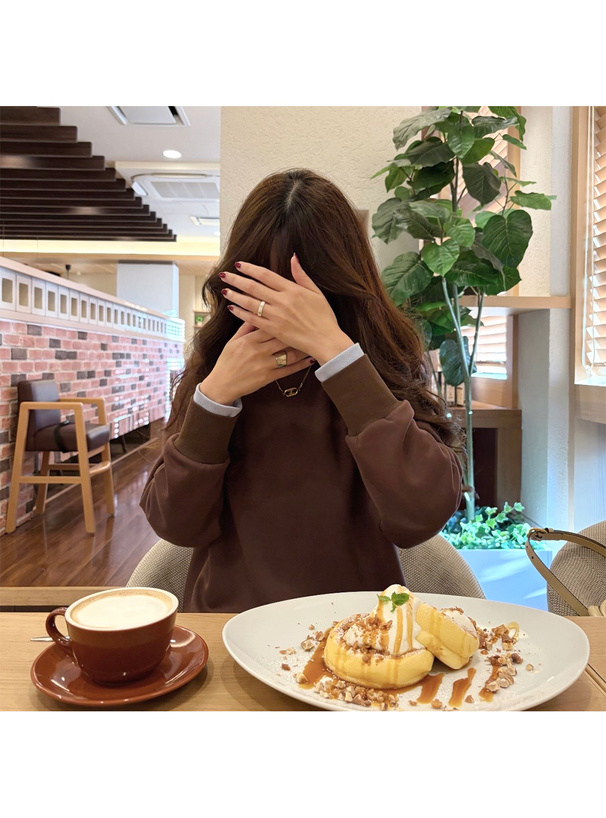 配色レイヤード風トップス