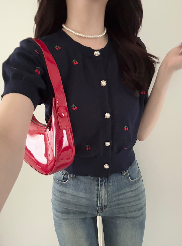 チェリー刺繍パールボタンニットカーディガン