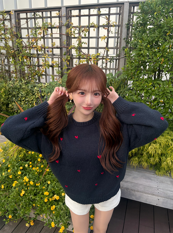 ハート刺繍ニットトップス
