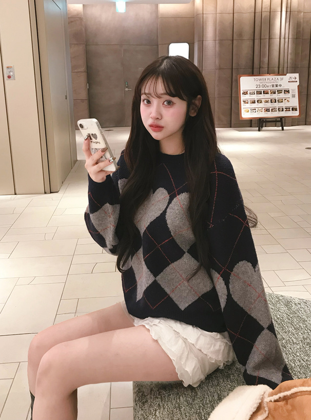 アーガイル柄ニットトップス